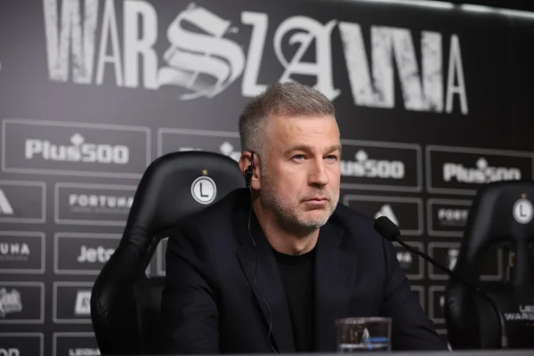 Edward Iordănescu prezentat la Legia Varșovia chiar de ziua lui