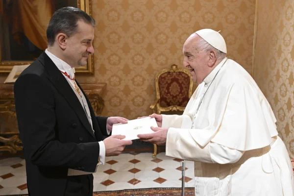 Ambasadorul României la Vatican, despre moartea Papei Francisc: „Lumea a pierdut astăzi un lider mondial, vocea celor fără de voce”