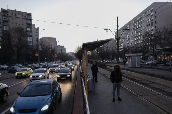 Majoritatea liniilor de tramvai şi autobuz au fost deblocate, în urma intervențiilor pentru îndepărtarea efectelor furtunii