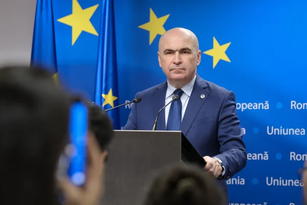 Ilie Bolojan: S-au finalizat toate procedurile legate de reducerea personalului Senatului / Din cele 796 de posturi, au rămas 649 / Diferența dintre fondul de salarii necesar inițial și cel pentru posturile reduse este de 17,5 milioane de lei, adică aproximativ 3,5 milioane de euro