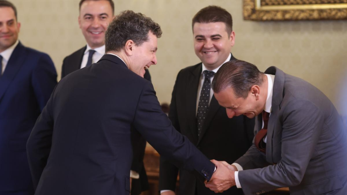 FOTO Imaginile zilei de la consultările de la Cotroceni: Nicușor Dan a râs copios cu daniel Băluță, Anamaria Gavrilă a mers cu iubitul