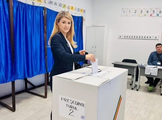 Șase deputați și-au dat demisia din POT și din grupul parlamentar