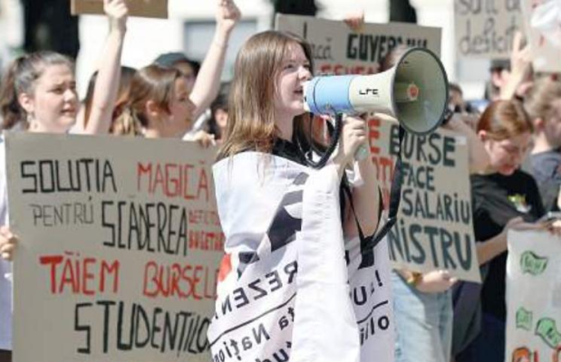 Toți împotriva Guvernului: Categoriile socio-profesionale s-au întors împotriva Executivului