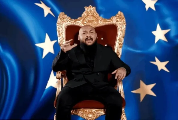 VIDEO Dezbatere pe rețele sociale, pe marginea manelei „ProEuropa” / Răspunsul lui Cărtărescu, după ce s-a sugerat că Dani Mocanu ar putea intra mai repede decât el în Academia Română: „Sper să intre nu înaintea mea, ci în locul meu”