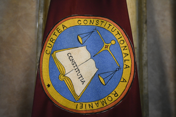 Curtea Constituțională respinge contestația SOS: Mihai Busuioc poate fi numit judecător la CCR