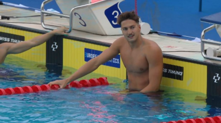 Denis Popescu a câștigat medalia de aur în proba de 100 de metri fluture, la Europenele U23. Finala, transmisă de TVR Sport