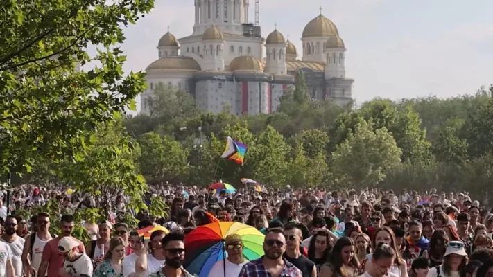 Patriarhia critică organizarea paradei Bucharest Pride: „Un act provocator și total nepotrivit”