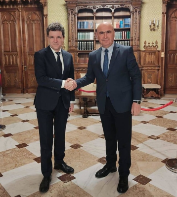 UPDATE - Preşedintele Nicuşor Dan, la Congresul PNL / Preşedintele a plecat după ce s-a adresat participanţilor şi după ce s-au încheiat discursurile şi mesajele invitaţilor