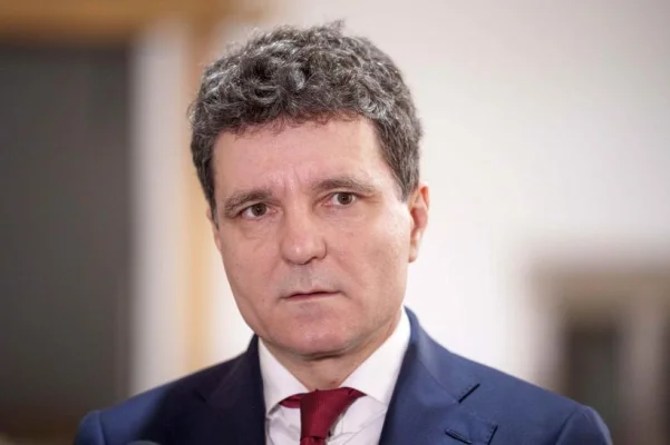 Cum l-au dat afară USR-iștii pe Nicușor Dan din propriul partid. Ionuț Moșteanu: L-am împins