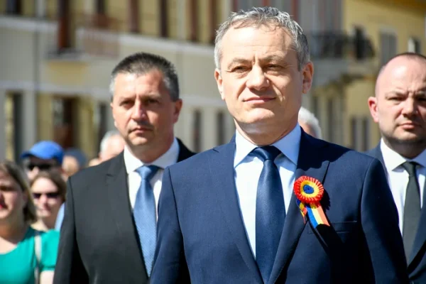 Rezultate alegeri locale parțiale 2025. Urmașul lui Ilie Bolojan a câștigat la Bihor. Un independent va conduce Bușteniul