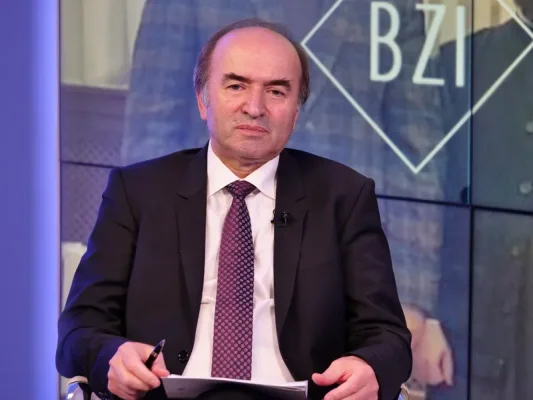 Tudorel Toader despre scandalul din USR: „Noi nu ştim ce probe va prezenta Elena Lasconi”
