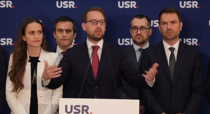 Dominic Fritz a fost ales noul presedinte al USR. El a obtinut 67% dintre voturi