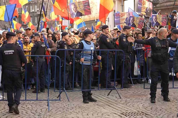 Claudiu Târziu cere explicații clare privind violențele din Centrul Vechi: ”Puterea trebuie să lămurească dacă este complice sau incapabilă să asigure ordinea publică”