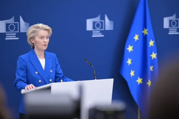 Diana Șoșoacă i-a făcut public numărul de telefon al Ursulei von der Leyen și le cere românilor să îi dea mesaje