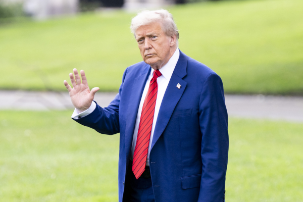 Trump critică republicanii pentru cererile privind dosarul Jeffrey Epstein