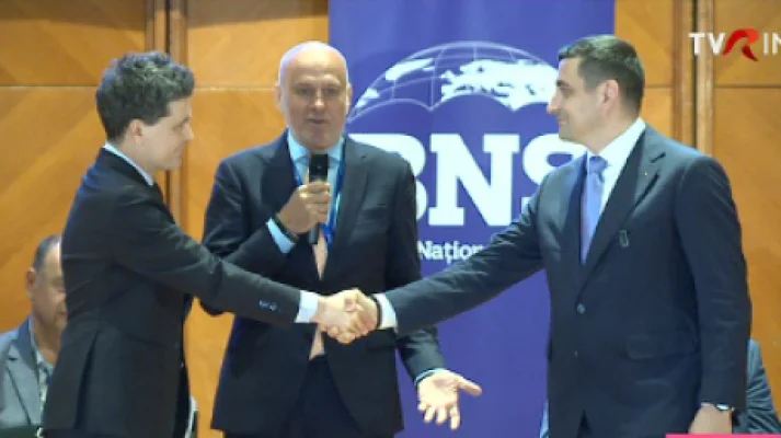 Congresul BNS: G. Simion, despre tăieri de impozite și măsurile greșite din trecut. N. Dan: România nu-și permite o aventură acum, cea a alegerilor anticipate