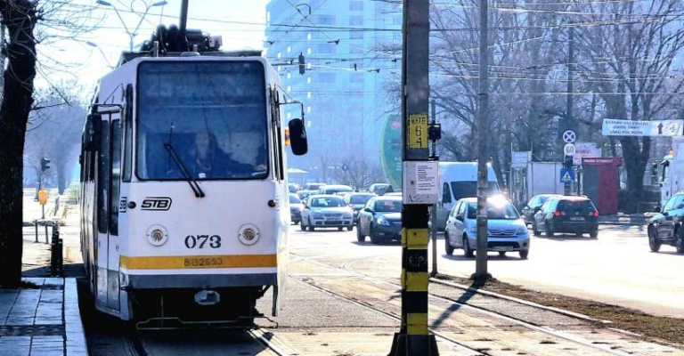 STB cere despăgubiri după accidentul care a blocat tramvaiul 41 timp de aproape o oră
