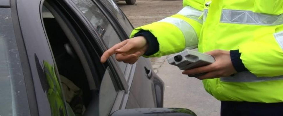 Strada Ford din Craiova, transformată în pistă de curse. Trei șoferi au rămas fără permis