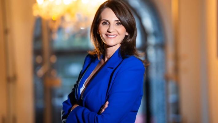 Surse: funcție-CHEIE pregătită pentru Cioloș de noul regim. Anca Alexandrescu aruncă bomba