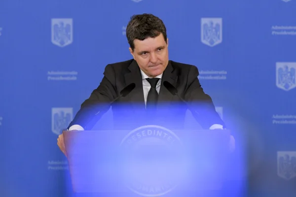 Nicuşor Dan a promulgat patru legi privind fondurile europene şi transportul rutier de mărfuri