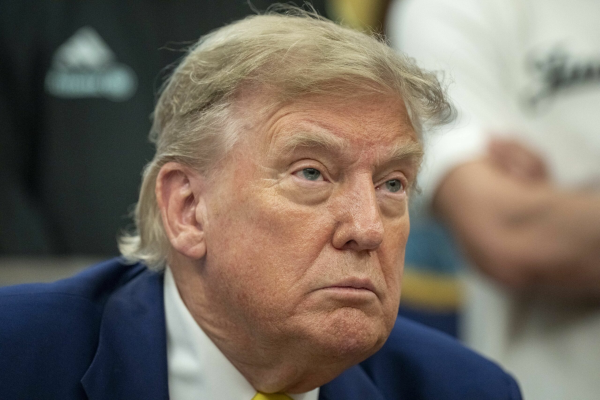 Trump va lua o decizie privind atacul asupra Iranului în următoarele două săptămâni