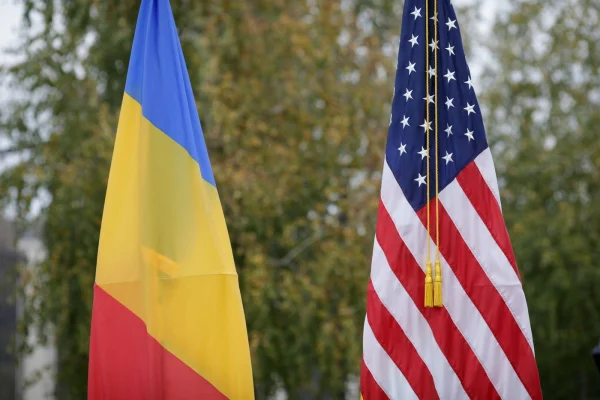 Cine face parte din delegația Congresului SUA care vine azi la București. Autoritățile române spun că „există interes de clarificare a anulării alegerilor”