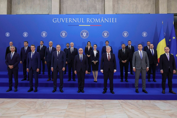 Vicepremierii fără portofolii vor aviza proiectele de acte normative care au impact bugetar, a decis Guvernul Bolojan în prima ședință / Marian Neacșu, Tanczos Barna și Dragoș Anastasiu au aceste funcții
