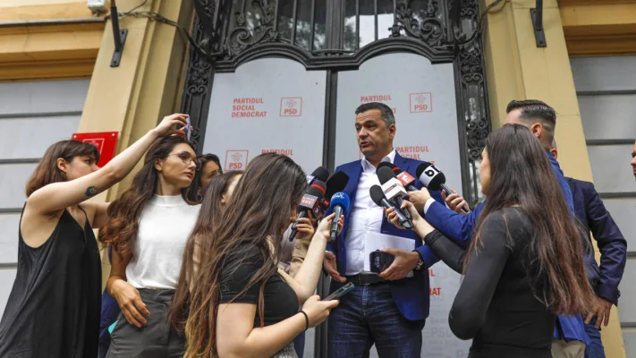 Grindeanu: Pentru PSD toate variantele sunt pe masă de la a avea premier, până la a merge în opoziţie