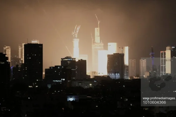BREAKING LIVE Conflictul Israel-Iran escaladează: Teheranul a lansat un nou atac asupra Tel Avivului, anunță IDF / Netanyahu i-a îndemnat pe iranieni să răstoarne dictatura de la Teheran / SUA au ajutat la interceptarea rachetelor iraniene