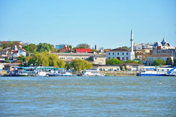 Festivalul „Scrumbii de Rusalii”, în acest weekend la Tulcea / Programul evenimentelor