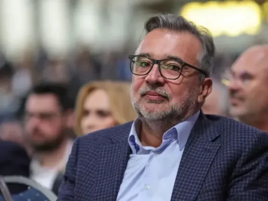 Romașcanu demisionează din toate funcțiile politice și administrative: „Mă voi retrage total”. Cauza