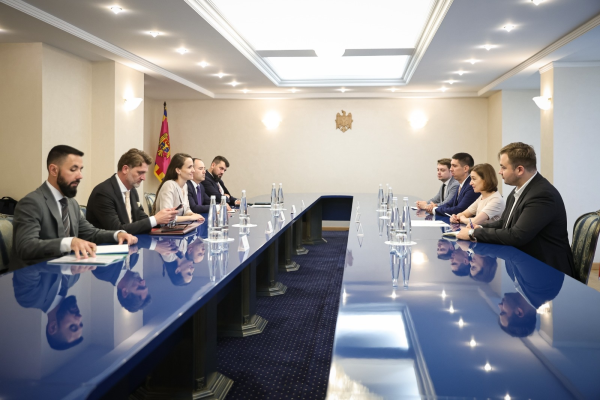 Oana Țoiu, prima vizită oficială la Chișinău: s-a întâlnit cu Maia Sandu și alți oficiali