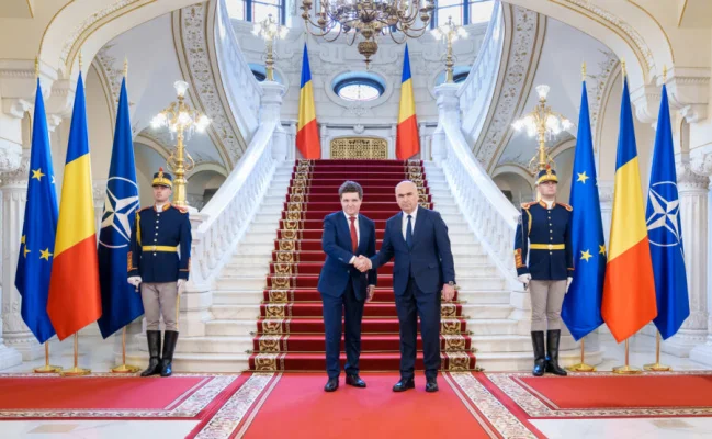 Unii pleacă, alții vin, dar câțiva se mai mențin - cine sunt consilierii tranziției rămași la Cotroceni după plecarea lui Bolojan