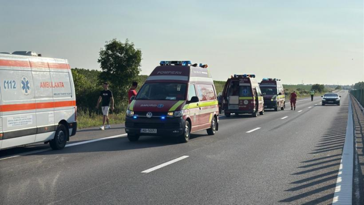 Autocar răsturnat pe A2, în județul Călărași: A fost activat Planul Roșu de Intervenție