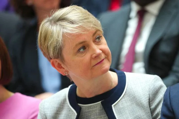 Marea Britanie publică naționalitățile infractorilor străini. Românii, în topul clasamentului