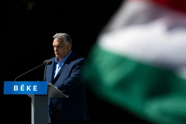 Publicație de opoziție din Ungaria: Propaganda lui Orbán este eficientă / Ungurii văd acum Ucraina ca pe o amenințare aproape la fel de mare ca Rusia