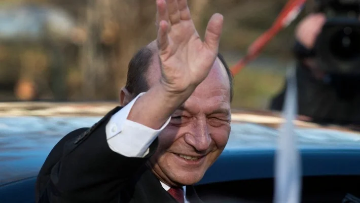 Traian Băsescu, operat pe inimă la Paris. Care este starea fostului președinte
