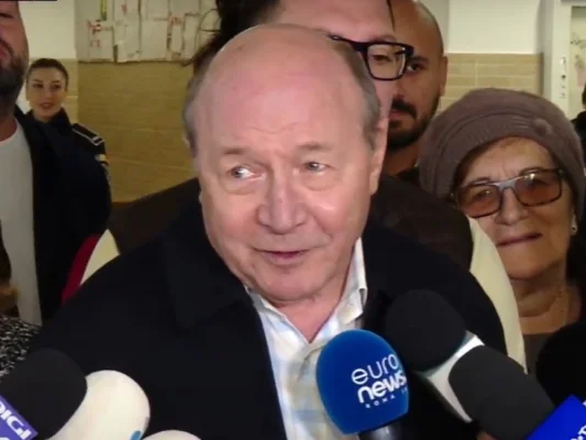 Breaking - Traian Băsescu a fost operat pe cord, la Paris