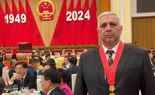 Context.ro: Angajat de China, promovat de Sputnik. Veriga locală dintre statul chinez și rețeaua de propagandă rusească din România