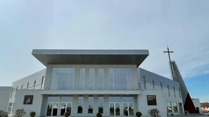 SPECIAL ARAD | Amenințare cu bombă la o biserică neoprotestantă din județul Arad