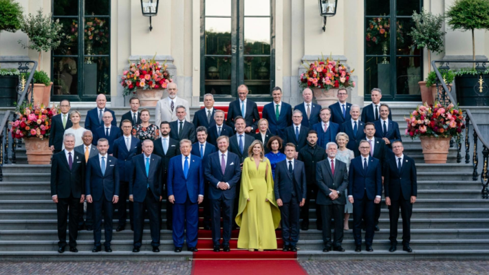 Nicușor Dan, moment penibil la Summitul NATO: președintele, ignorat total de Donald Trump - imaginile rușinii