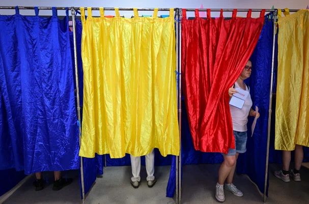 Aproape 980.000 de români au votat la secțiile din străinătate, până la ora 21.00, ora închiderii urnelor