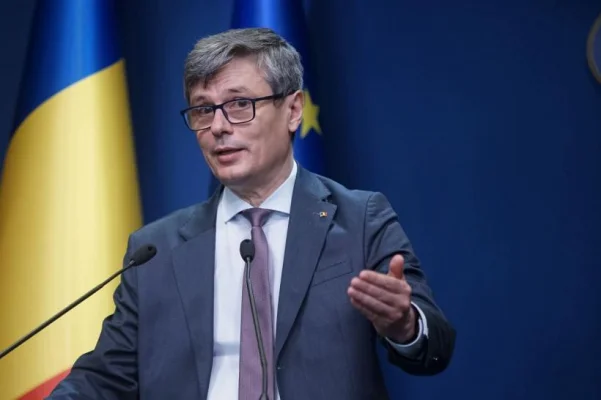 Dispută Zamfir - Popescu: Războinic al luminii care te auto-zugrăvești/Mai trăiești pe datorie?