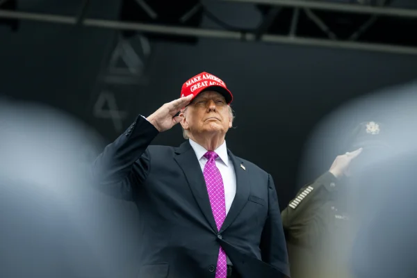 Trump vrea schimb pe schimb cu China: pământuri rare din Beijing și acces pentru studenții chinezi în universitățile americane