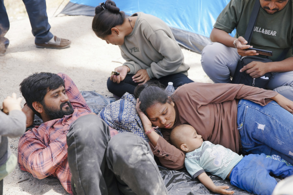 520 de migranţi, salvaţi în largul insulei Creta. Atena menţionează un aflux „masiv”