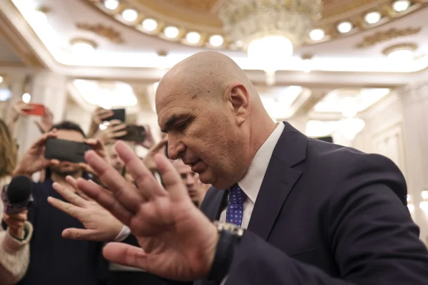 Ilie Bolojan, economie la Senat de 3,5 milioane de euro. Câte posturi au fost desființate