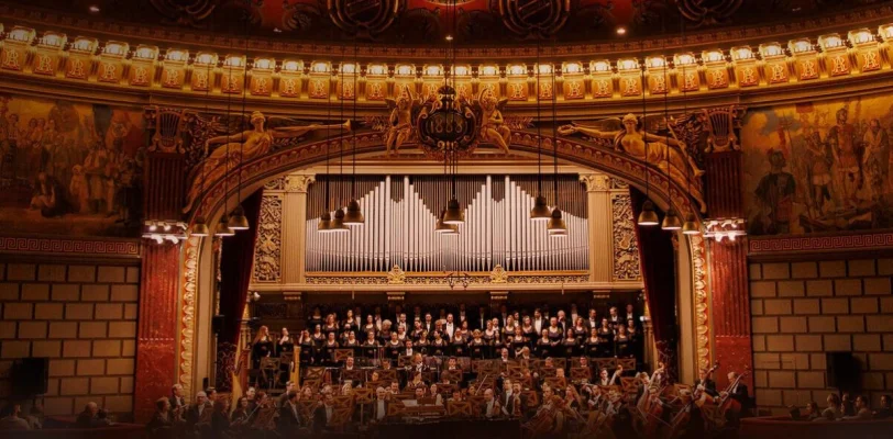 Concerte-bijuterie pentru clarinet, flaut, tubă și violoncel, cu muzicieni ai Filarmonicii George Enescu ca soliști și cunoscutul dirijor Nicolae Moldoveanu