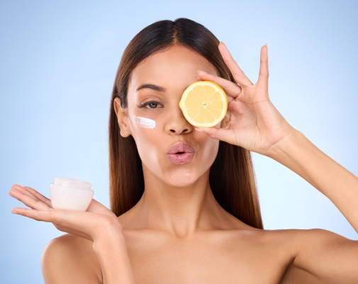 Minimalismul în skincare: trend sau necesitate?