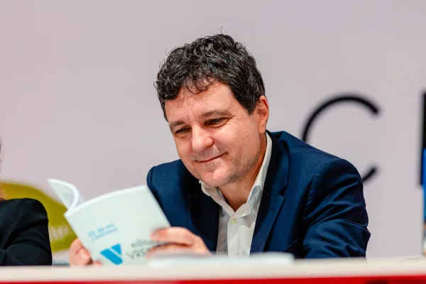Ați înțeles? Și Nicușor Dan a folosit termenul ”autist”, dar lui i-au găsit o scuză