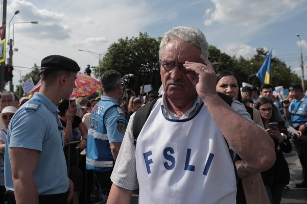 Simion Hăncescu, liderul FSLI, către profesori: Le cer celor nemulțumiți să se alăture protestului nostru de luni, 7 iulie, în fața Parlamentului la orele 11:00